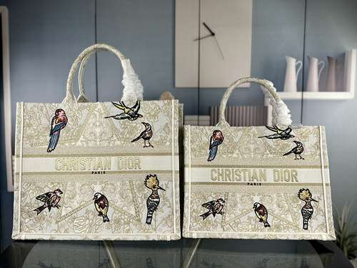 Picture of Dior Lady Handbags _SKUfw141271516fw